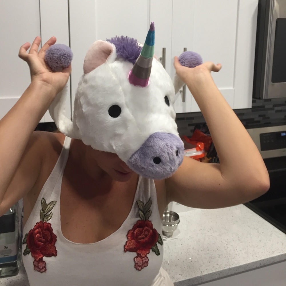 Meet your Posher, Alicia